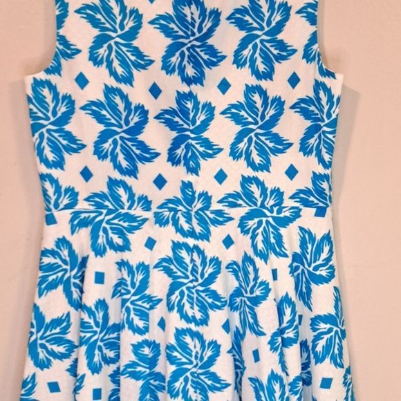 Diane Von Furstenberg Floral Dress - Picture 4 of 11